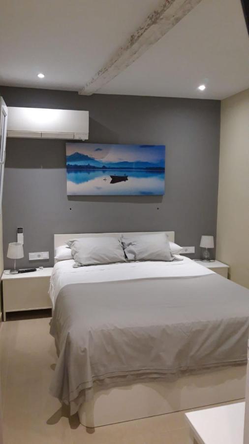 Apartamentos Marques De La Merced Малага Экстерьер фото