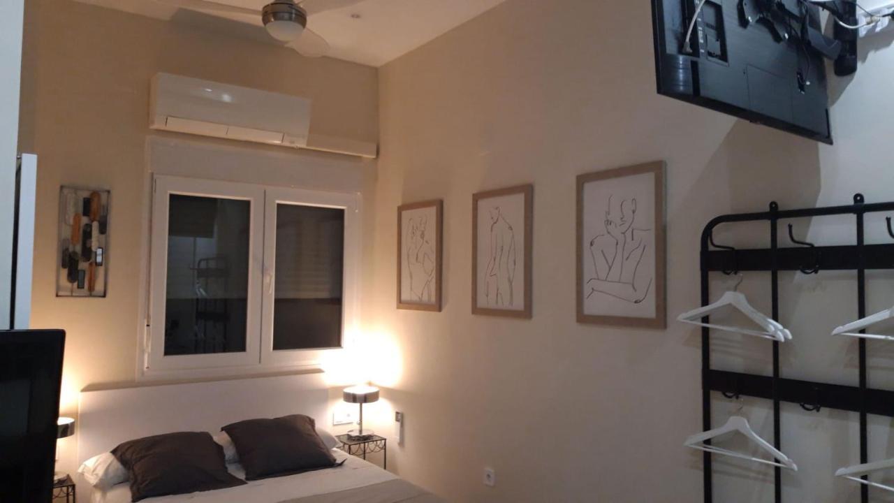 Apartamentos Marques De La Merced Малага Экстерьер фото