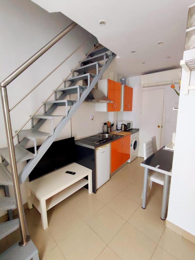 Apartamentos Marques De La Merced Малага Экстерьер фото