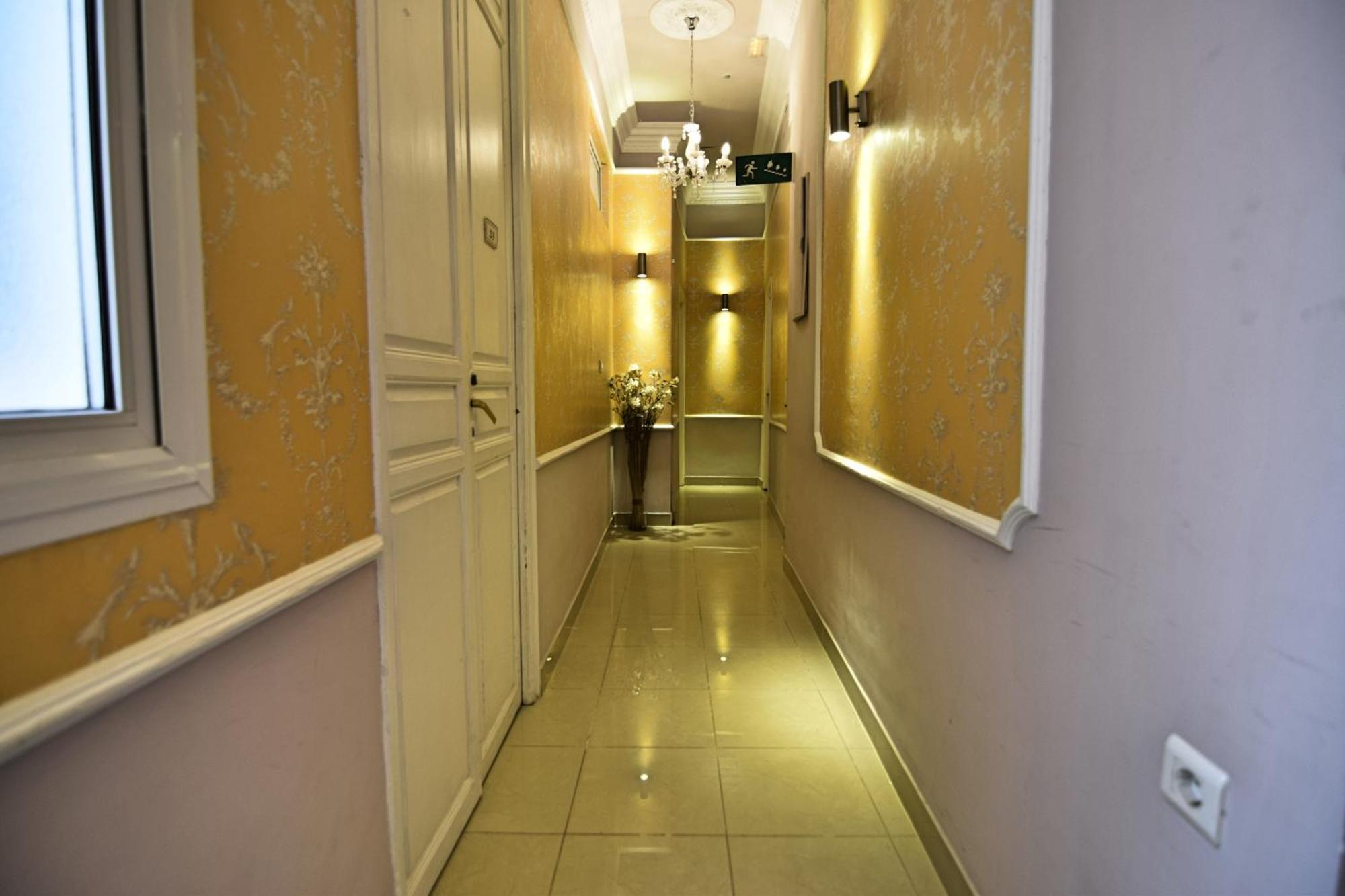 Apartamentos Marques De La Merced Малага Экстерьер фото
